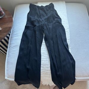 DISSH flowy summer pant